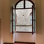 Apostoli IX